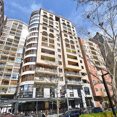 A 74 New Building In The Center Of The Capital Daire Erivan Dış mekan fotoğraf